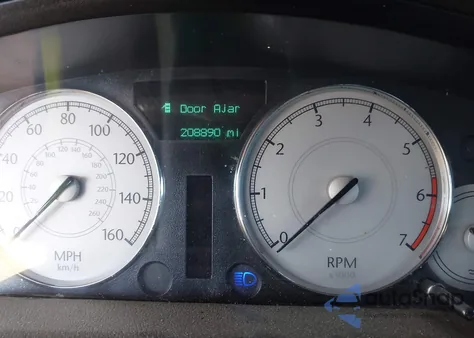 2007 Chrysler 300C from USA, damaged, VIN 2C3KA63H27H705032